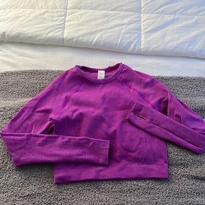 Fabletics Cropped Long Sleeve Top